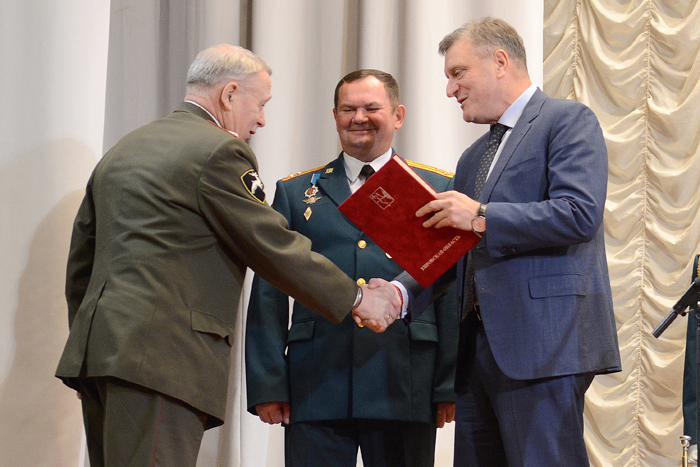 Гвардейцы кировского соединения отметили 50-летний юбилей 