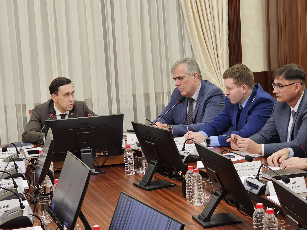 В Кировской области планируют легализовать деятельность 7 000 граждан