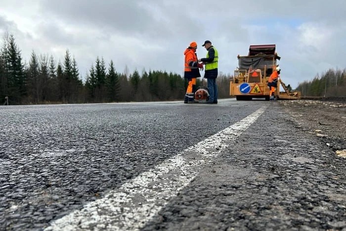 В Кировской области по «Дорожному миллиарду» отремонтируют 142 участка дорог