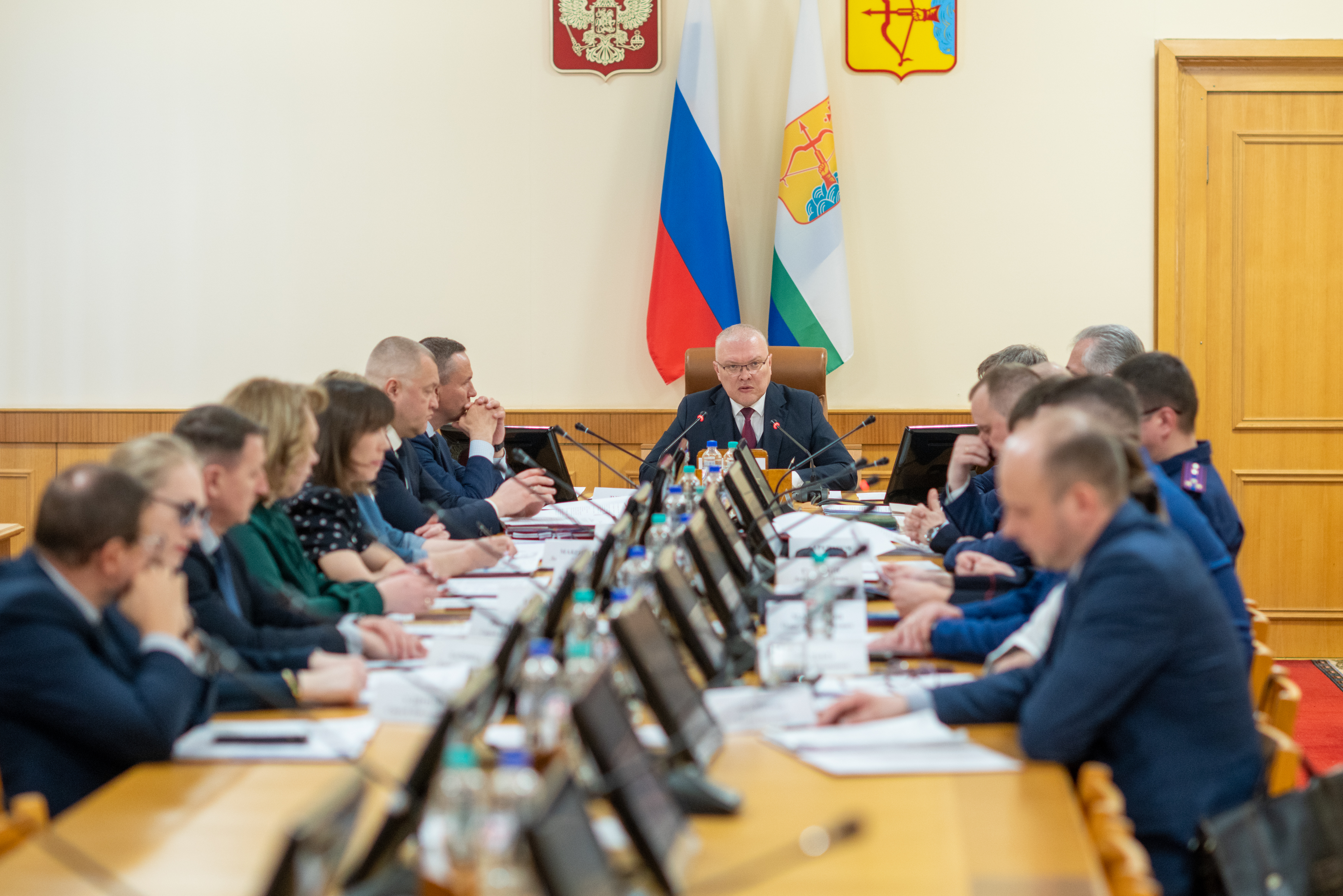 Почти треть кировчан считают низким уровень коррупции в Кировской области