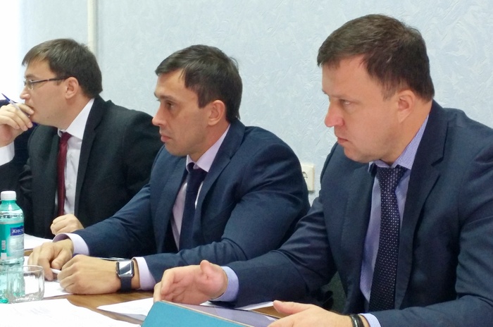 Власть не может быть «не у дел»