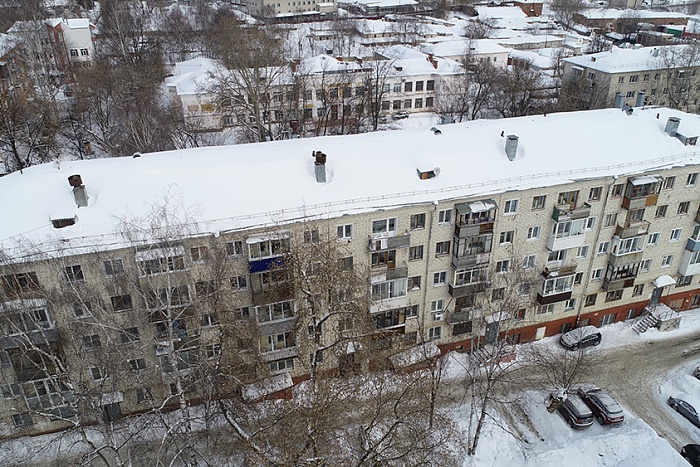 Госжилинспекция проверит очистку крыш в Кирове от снега