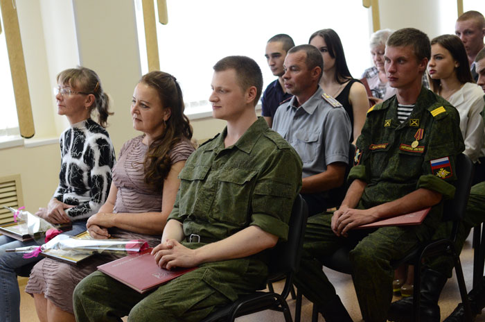 Кировчанин награждён за радиоперехват стратегического разведывательного самолёта ВВС США