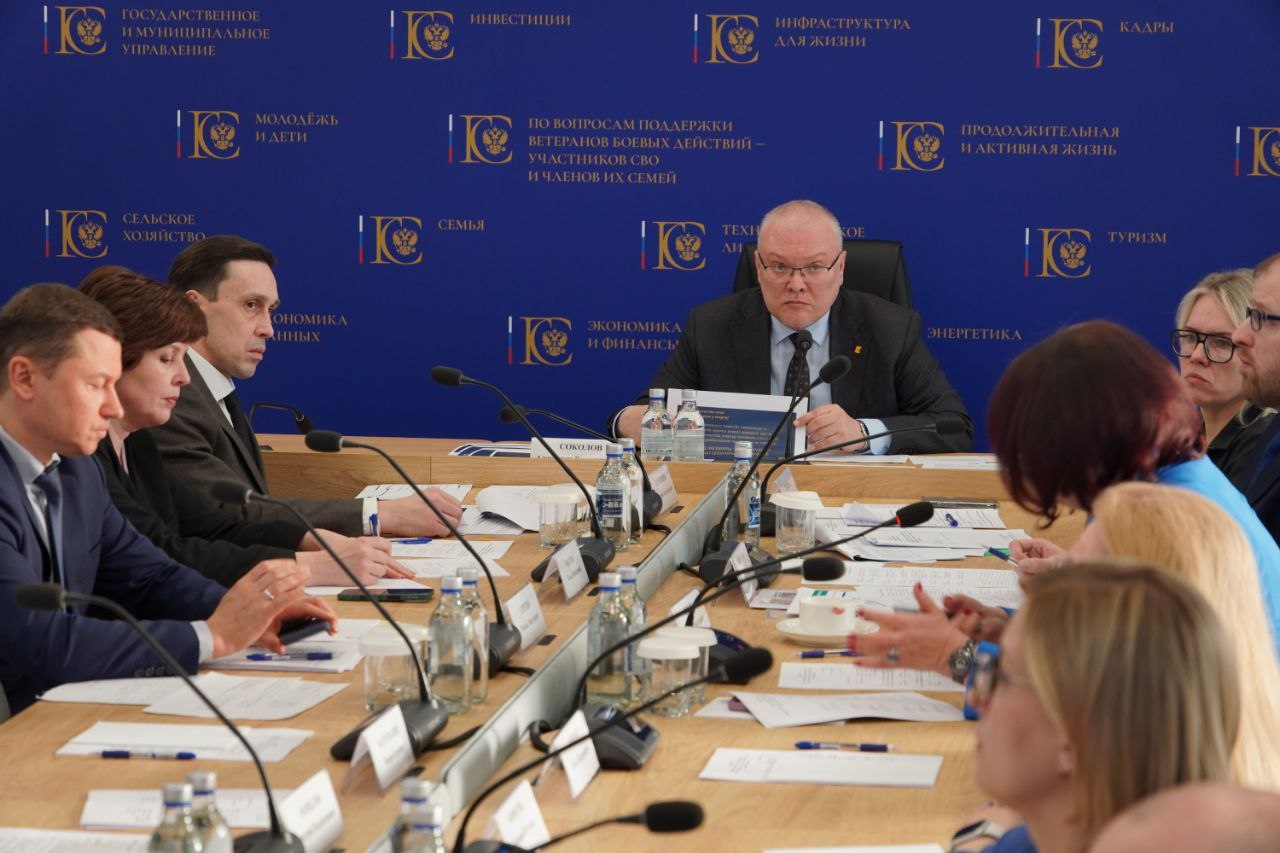Регионы поддержали инициативу Александра Соколова о введении уголовной ответственности за «серые зарплаты»