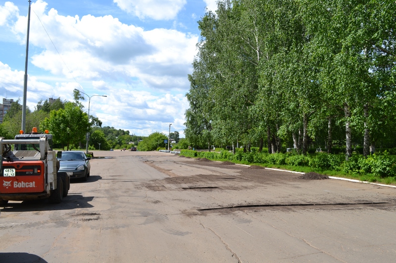 В Кирово-Чепецке начались дорожные работы на Вятской набережной