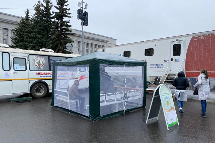 Прививочные пункты от COVID-19 будут работать в праздничные и выходные дни мая