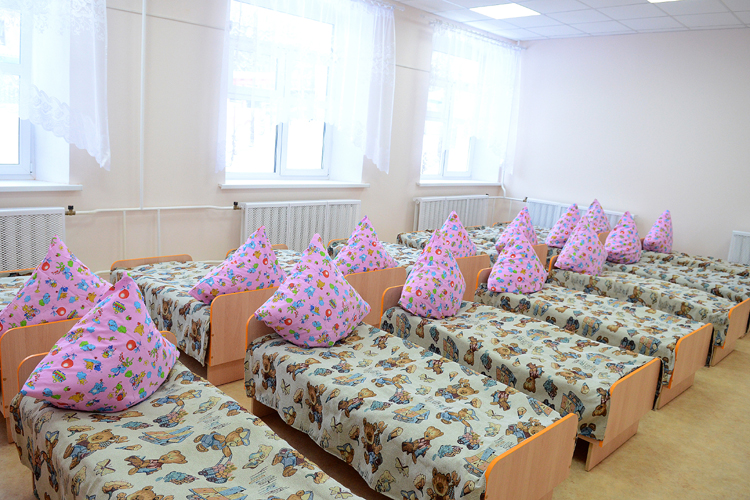 В Кировской области продлят режим работы детских садов