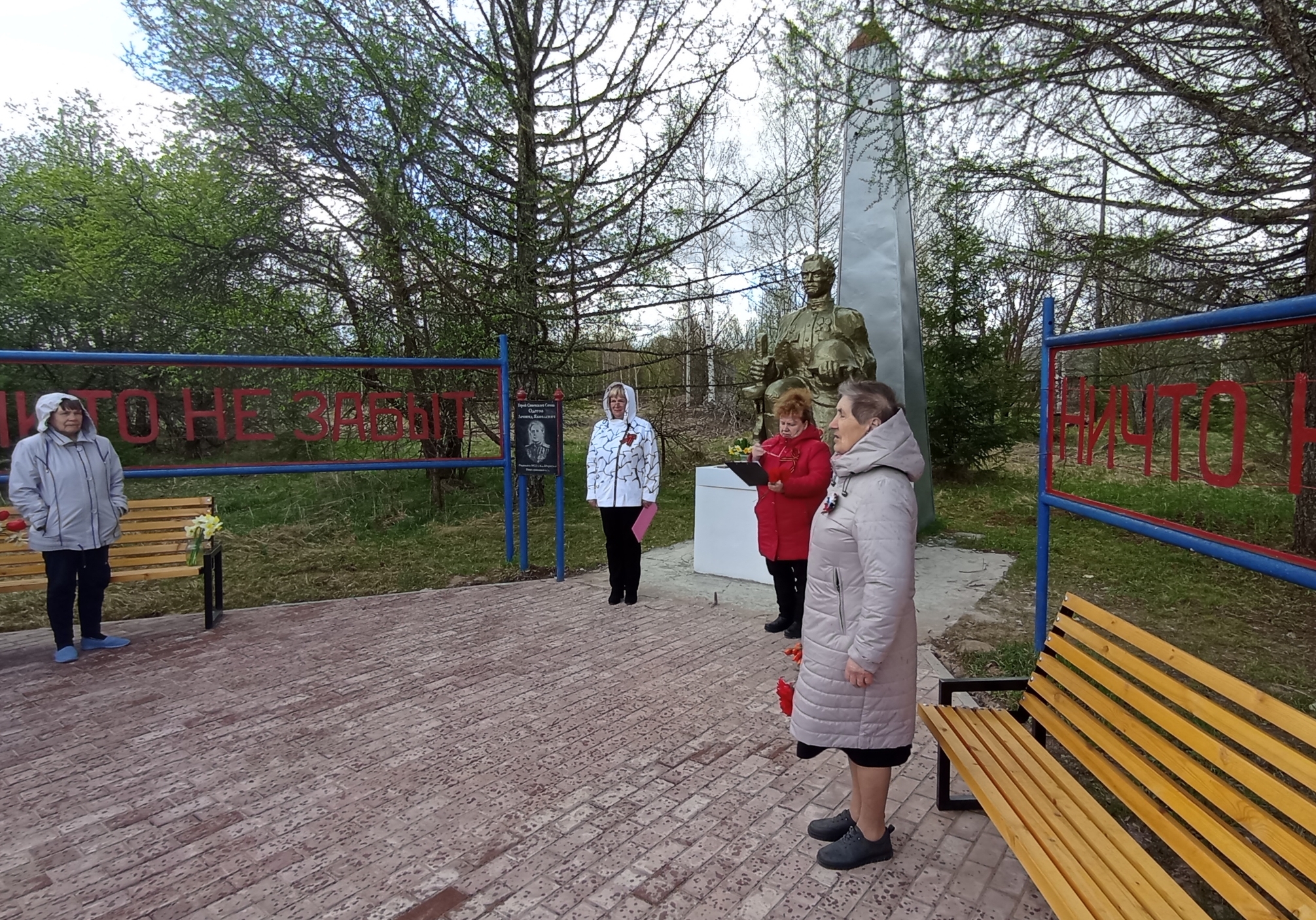 В Даровском районе отремонтировали памятник воинам-землякам