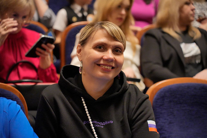 Александр Соколов вручил высокие награды кировчанкам в преддверии 8 Марта