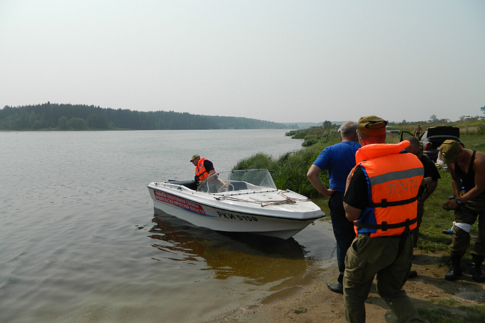Кировские спасатели тренировались в поиске людей на водоёмах