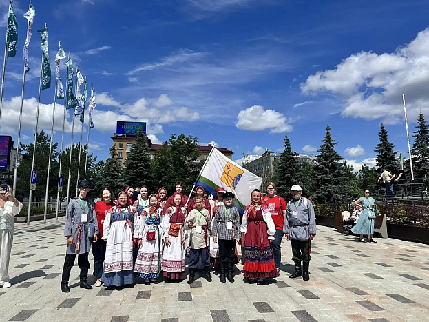 Фольклорный ансамбль «Красногорочка» представил Кировскую область на Всероссийской детской Фольклориаде