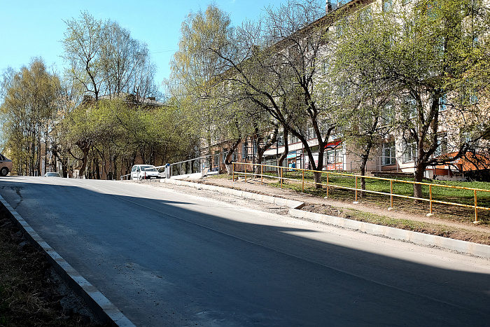 В Кировской городской агломерации определены подрядчики, которые отремонтируют улицы, ведущие к социально значимым объектам