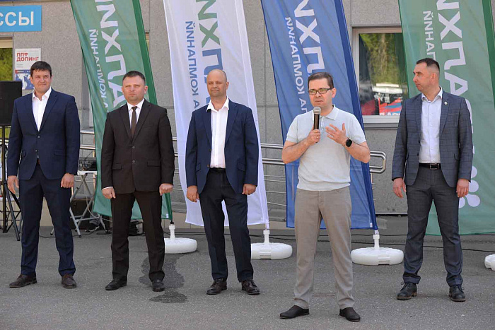 Спортшкола «Олимпия» получила новый автобус