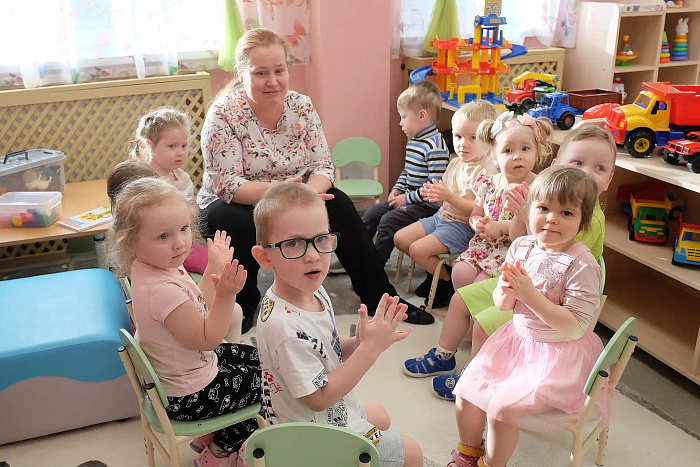 В Кирове на улице Торфяной строят новый детский сад