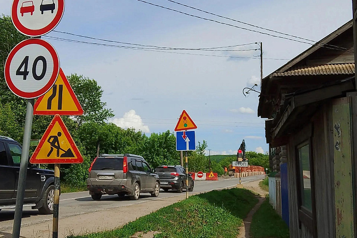 В Кировской области ремонтируют мост через реку Уржумка