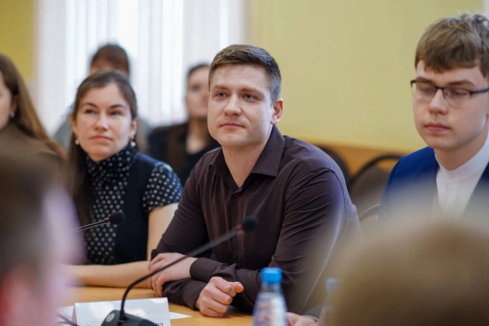 Александр Соколов утвердил новый состав молодежного совета при губернаторе