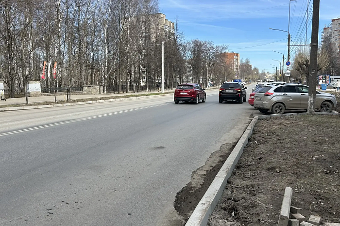 В Кирове ремонтируют улицу Лепсе