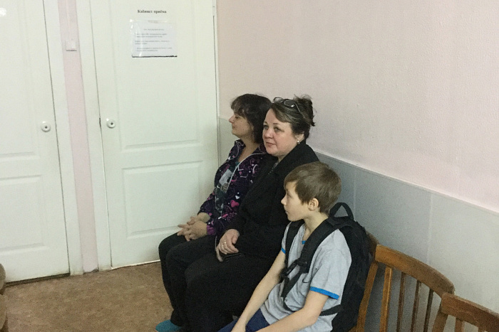 В п. Кобра Нагорского района отремонтировали ФАП