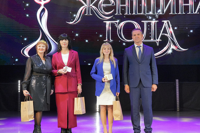 В Кирове прошла церемония награждения премии «Женщина года»