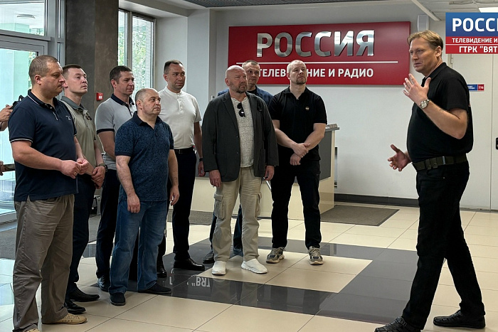 Участники «Вятского корпуса» увидели, как работает телевидение