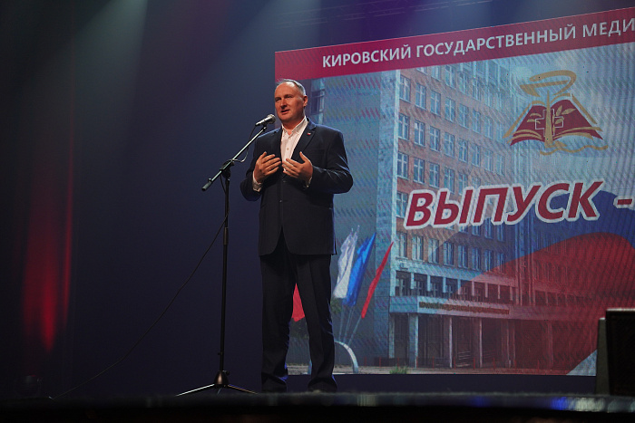 310 выпускников медуниверситета планируют трудоустроиться в медицинские организации региона в текущем году