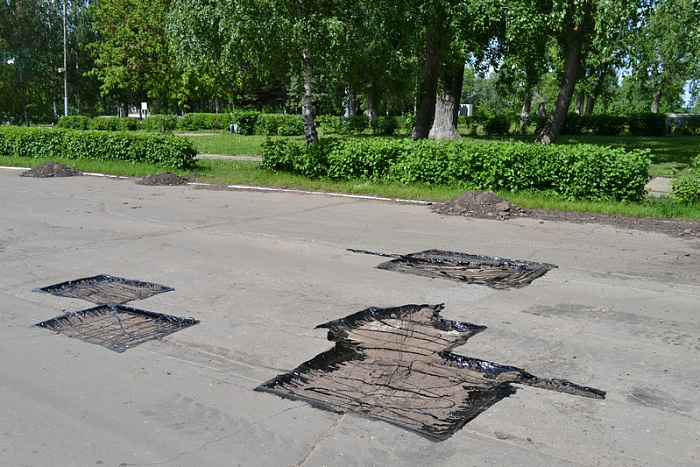 В Кирово-Чепецке начались дорожные работы на Вятской набережной