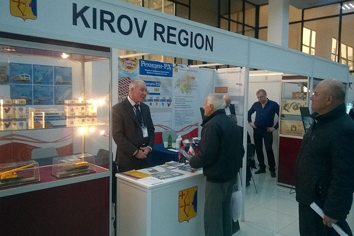 Кировские предприятия представляют свою продукцию в Армении