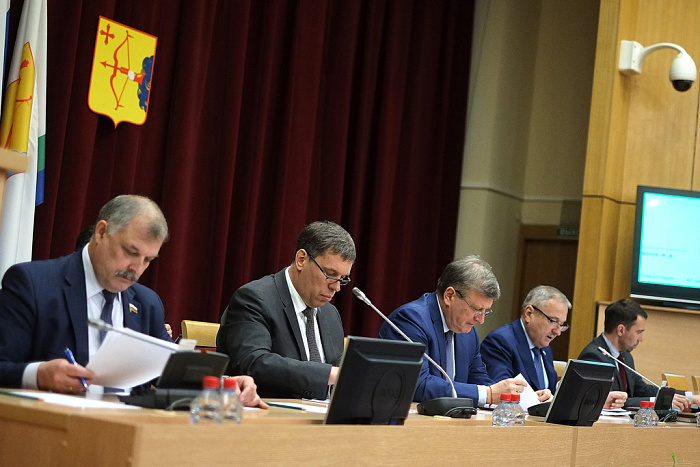 Депутаты приняли законопроект о выплате пособия на второго ребёнка