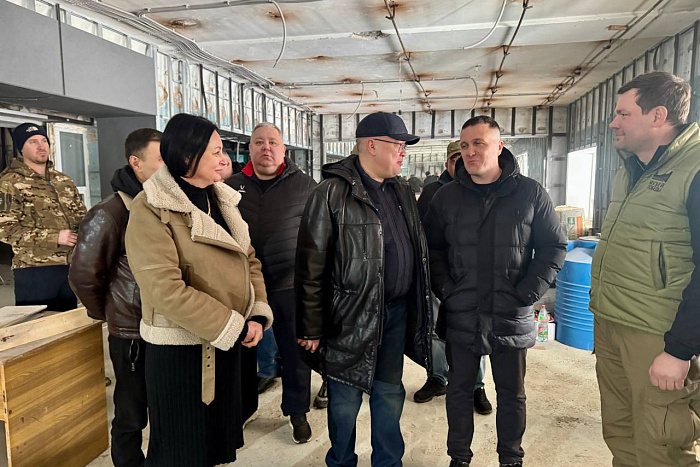 Александр Соколов посетил подшефный Веселовский округ