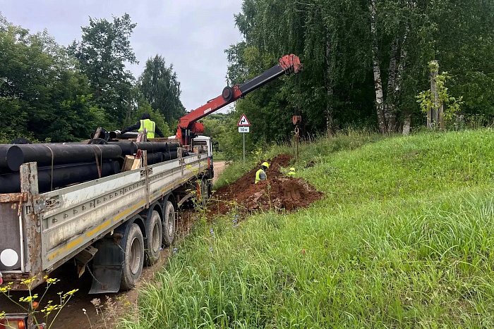 В Кировской области продолжается модернизация уличного освещения на автодорогах