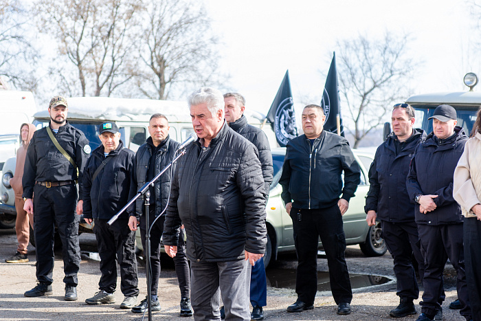 Кировчане отправили бойцам СВО технику и медикаменты