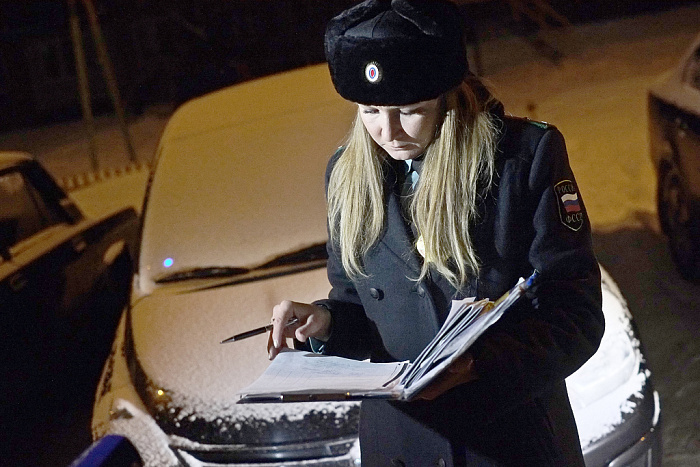 В Кирове арестованы ещё два автомобиля должников по налогам