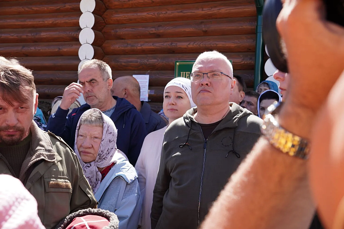 Семья Соколовых вместе с тысячами паломников отправились в Великорецкий крестный ход